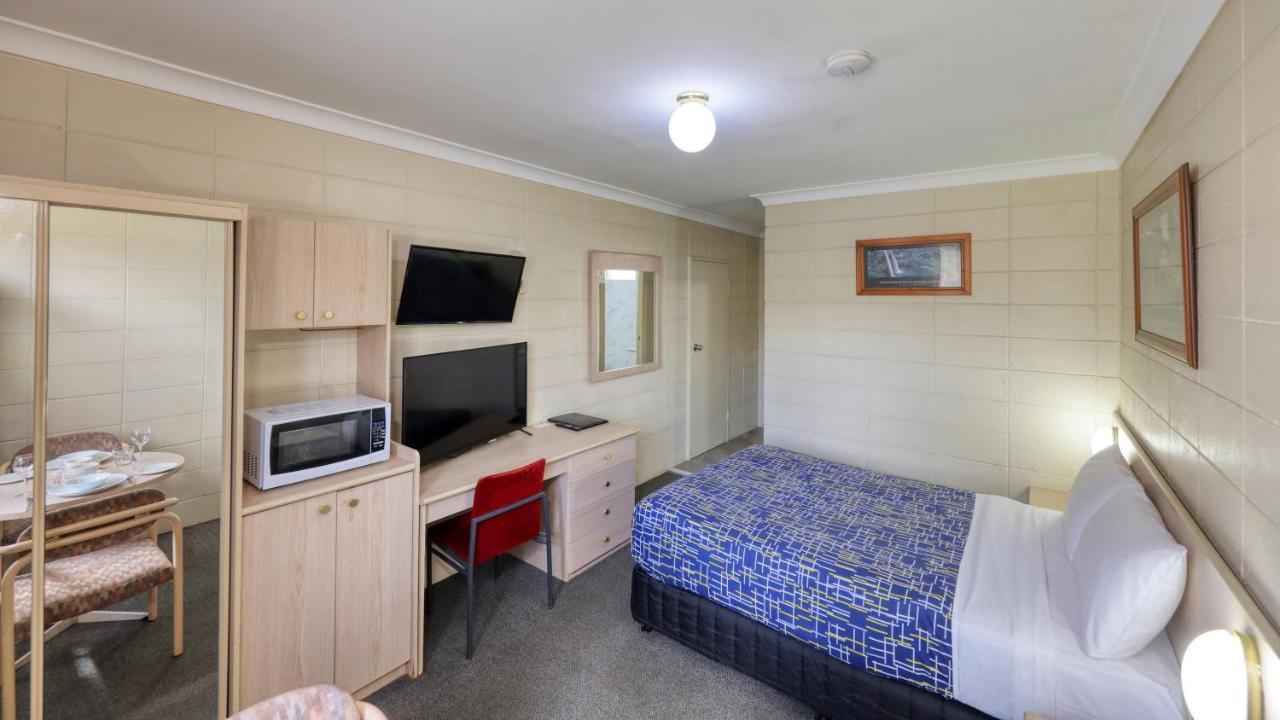 Cootamundra Gardens Motel Kültér fotó