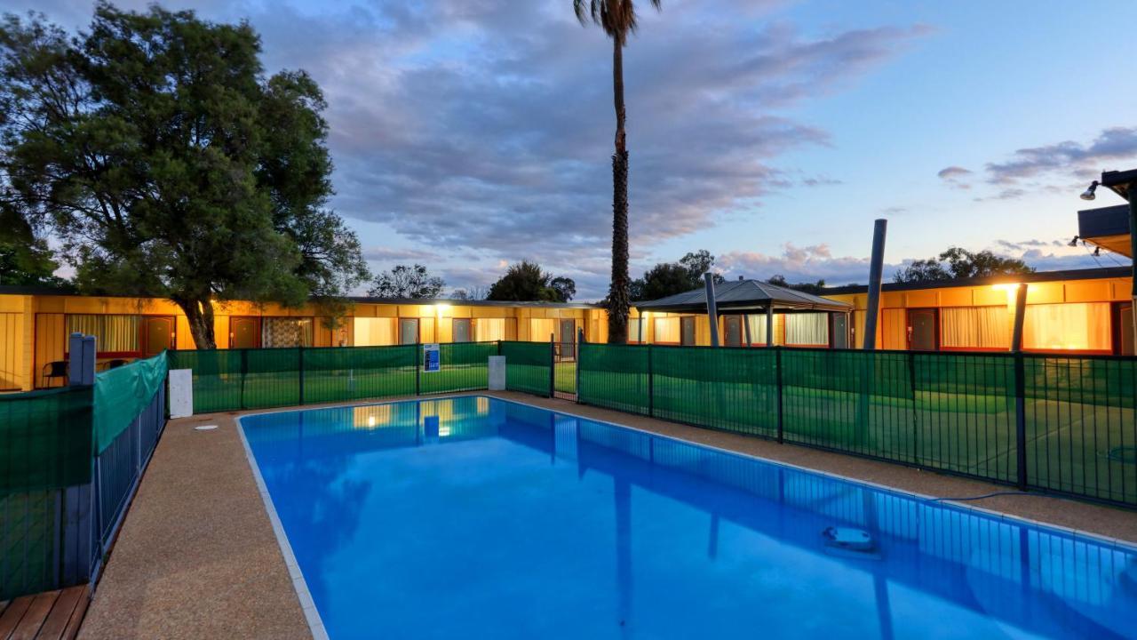 Cootamundra Gardens Motel Kültér fotó