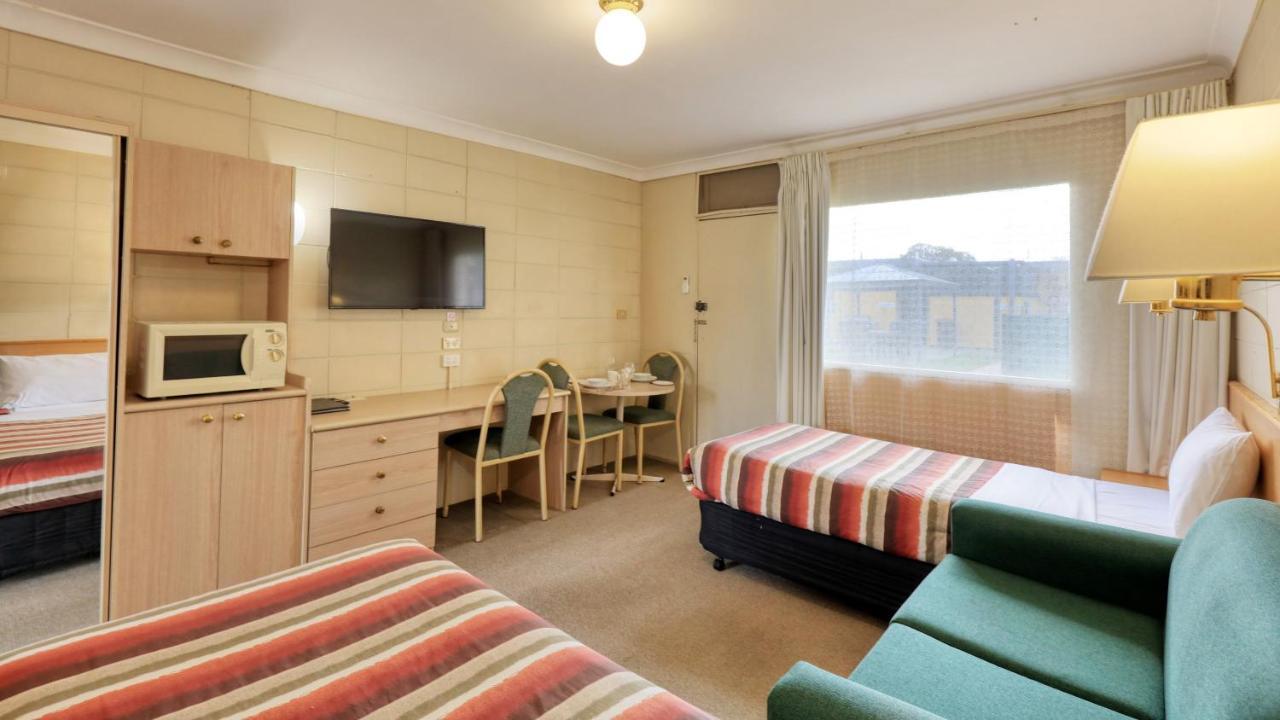 Cootamundra Gardens Motel Kültér fotó