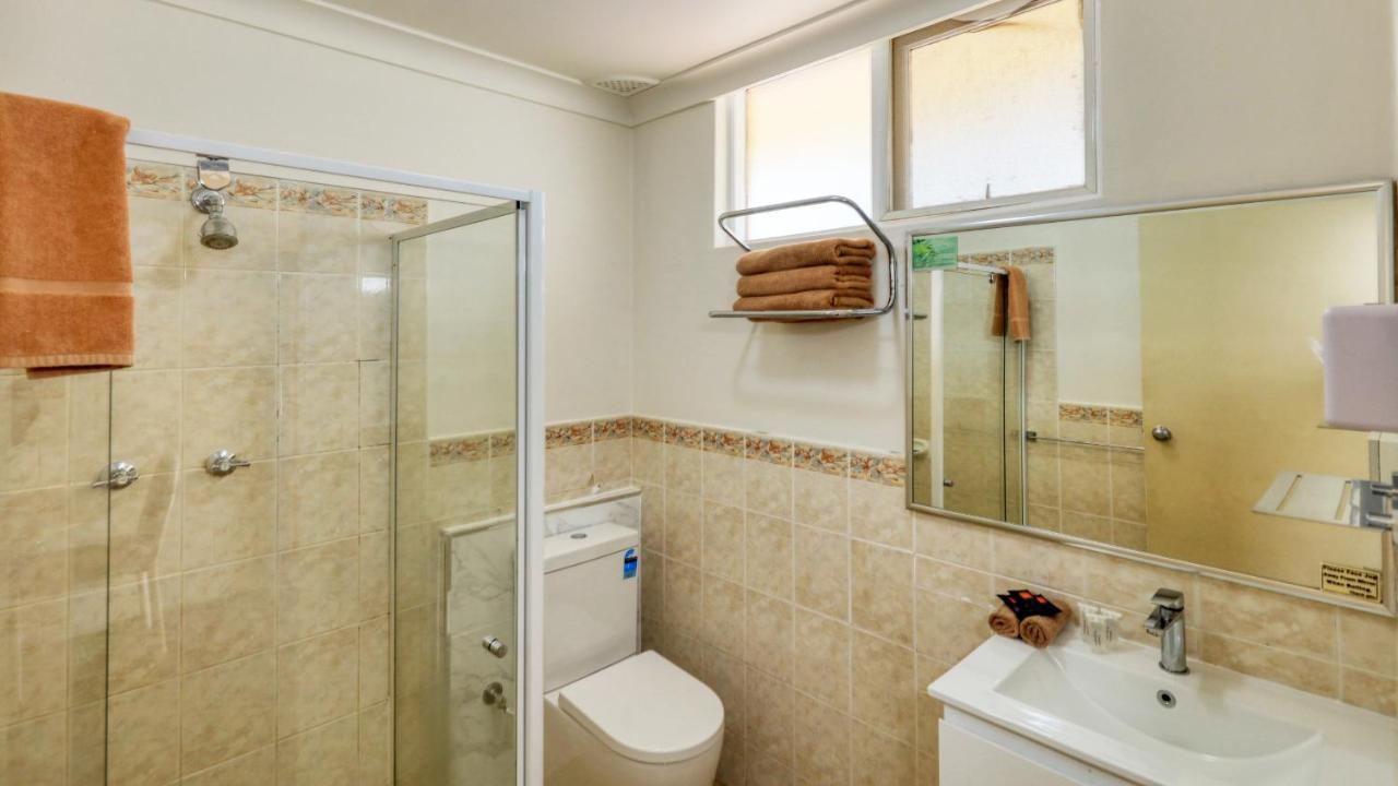 Cootamundra Gardens Motel Kültér fotó